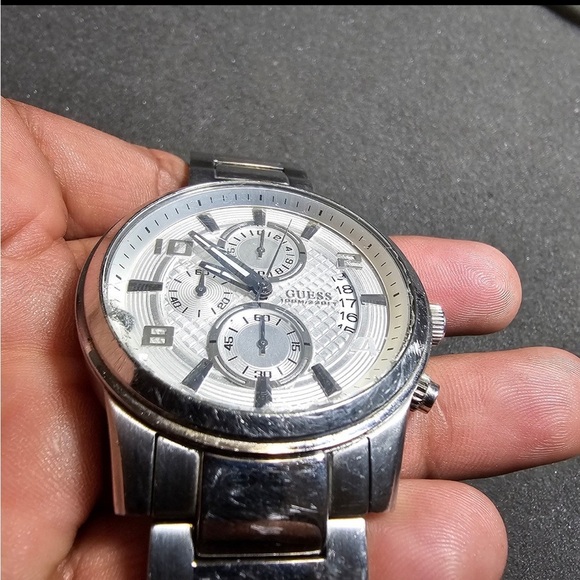 Guess Steel Mens Quartz Watch Silver Tone Working U0075G3 Cracked Crystal - Picture 3 of 13